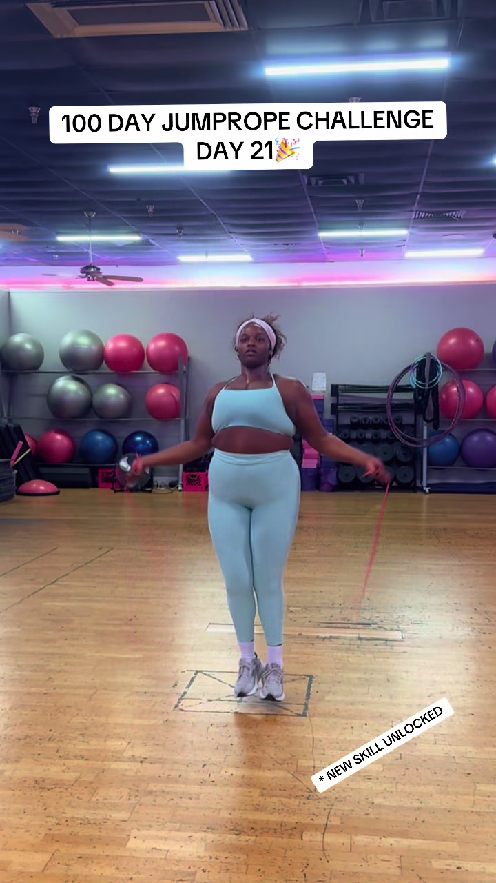 @_moejumps