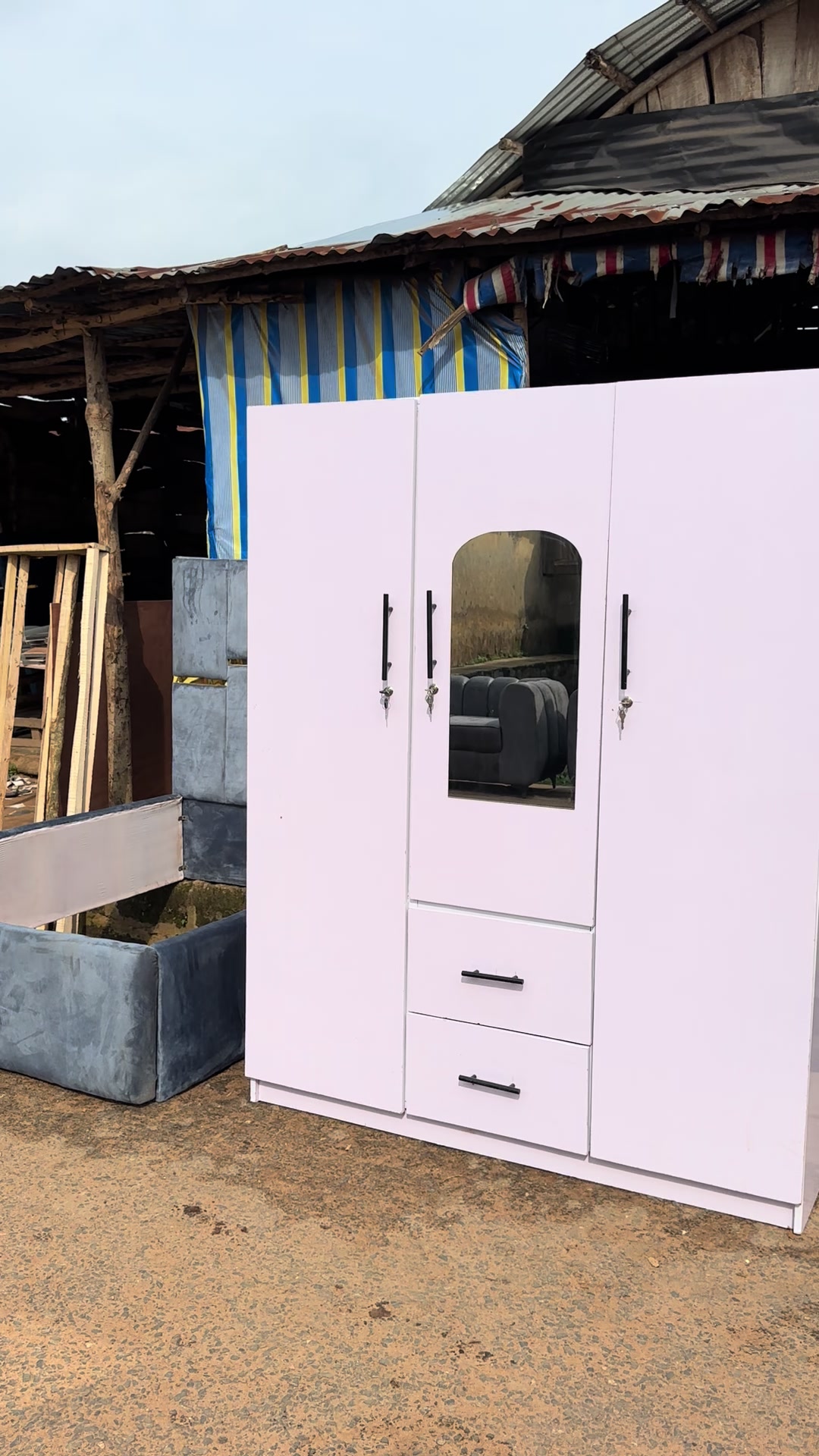 @Lolly__Dee__Furniture 🇳🇬 🔨