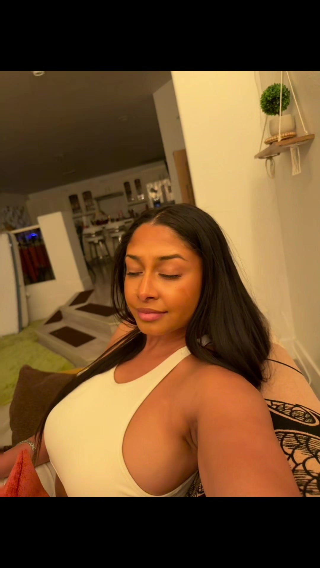 @realalessiasworld