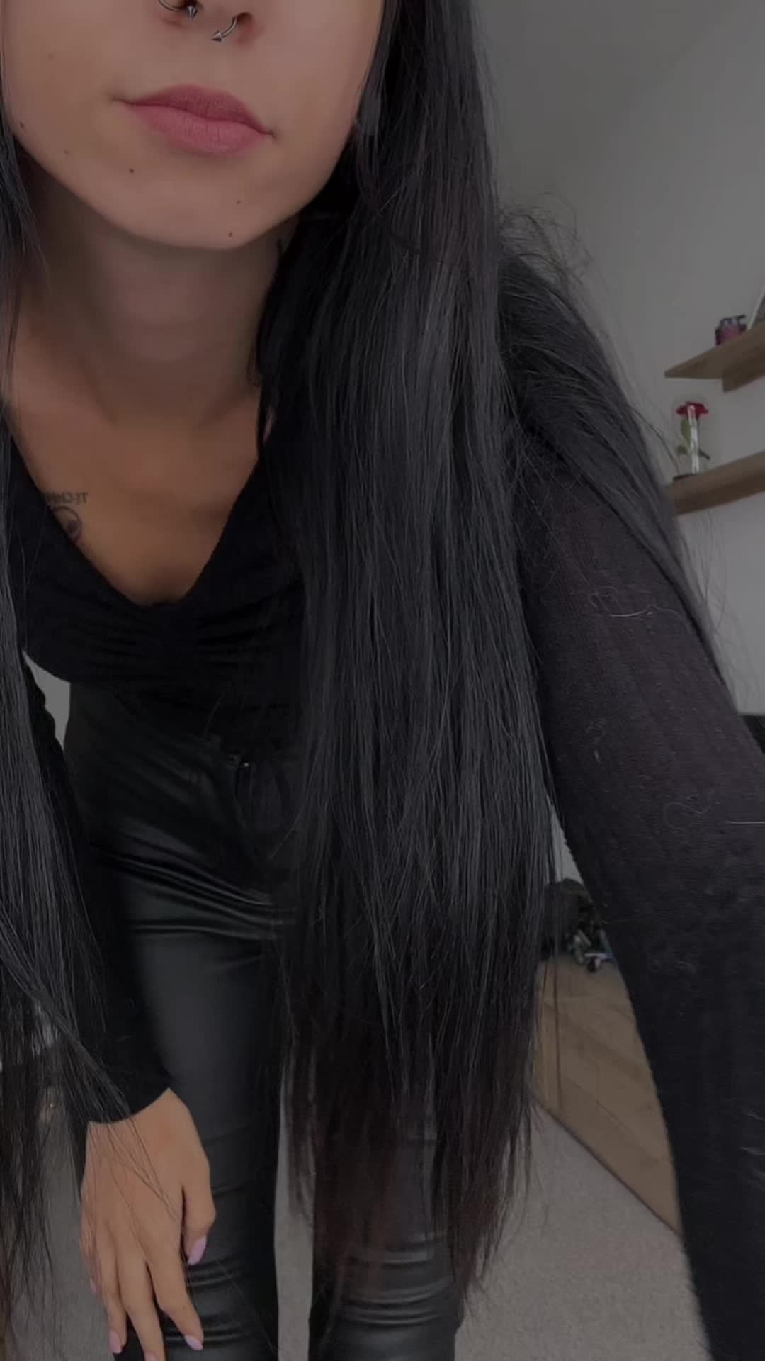 @🎭