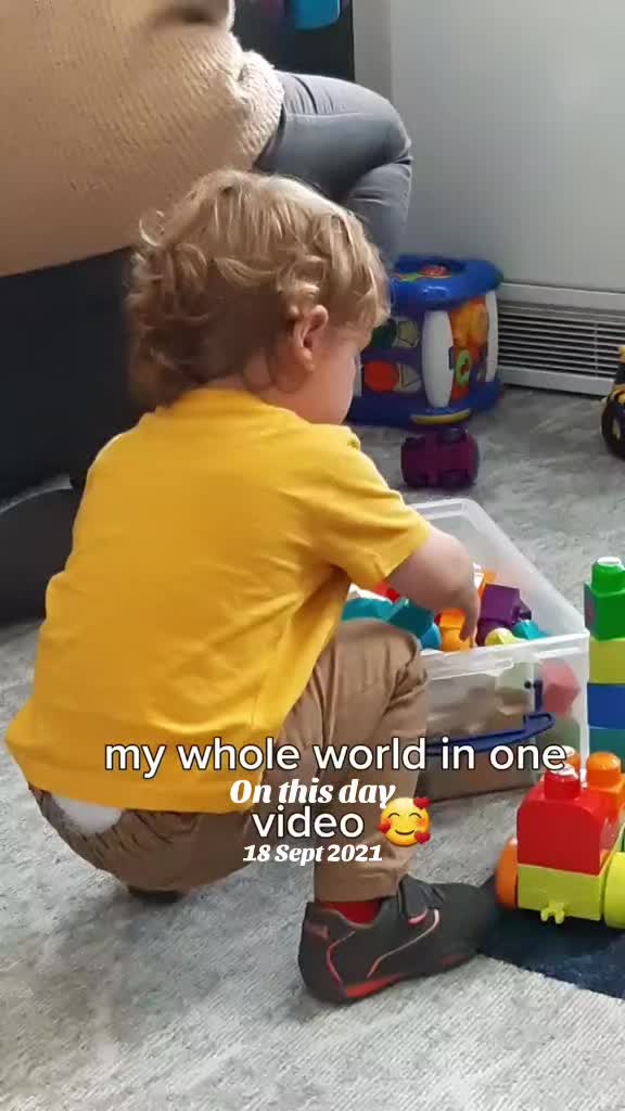 @Queenie b