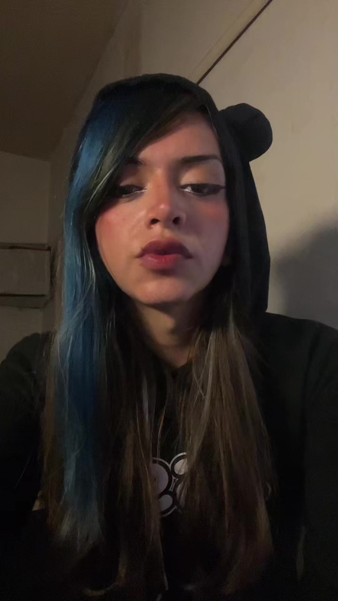 @Lagustina 🏳️&zwj;⚧️