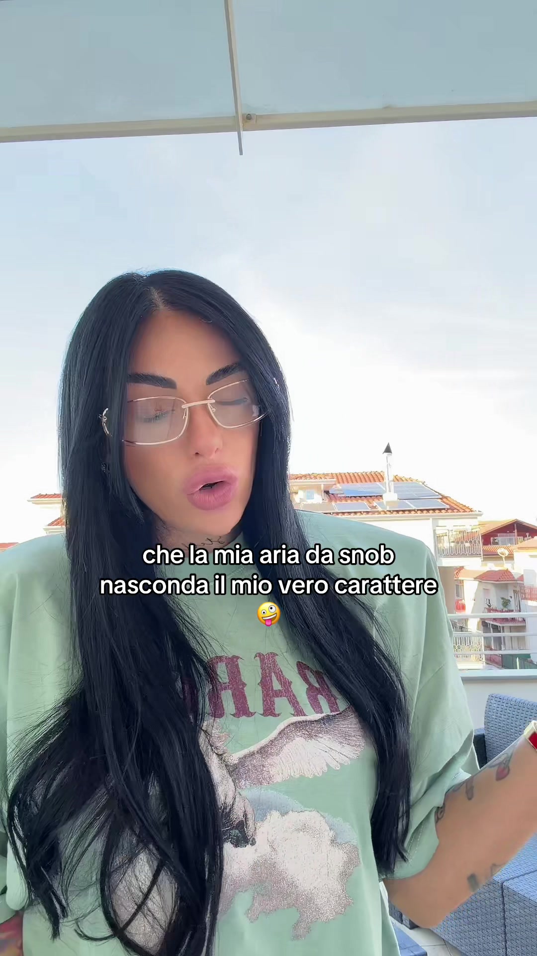 @V 🫧