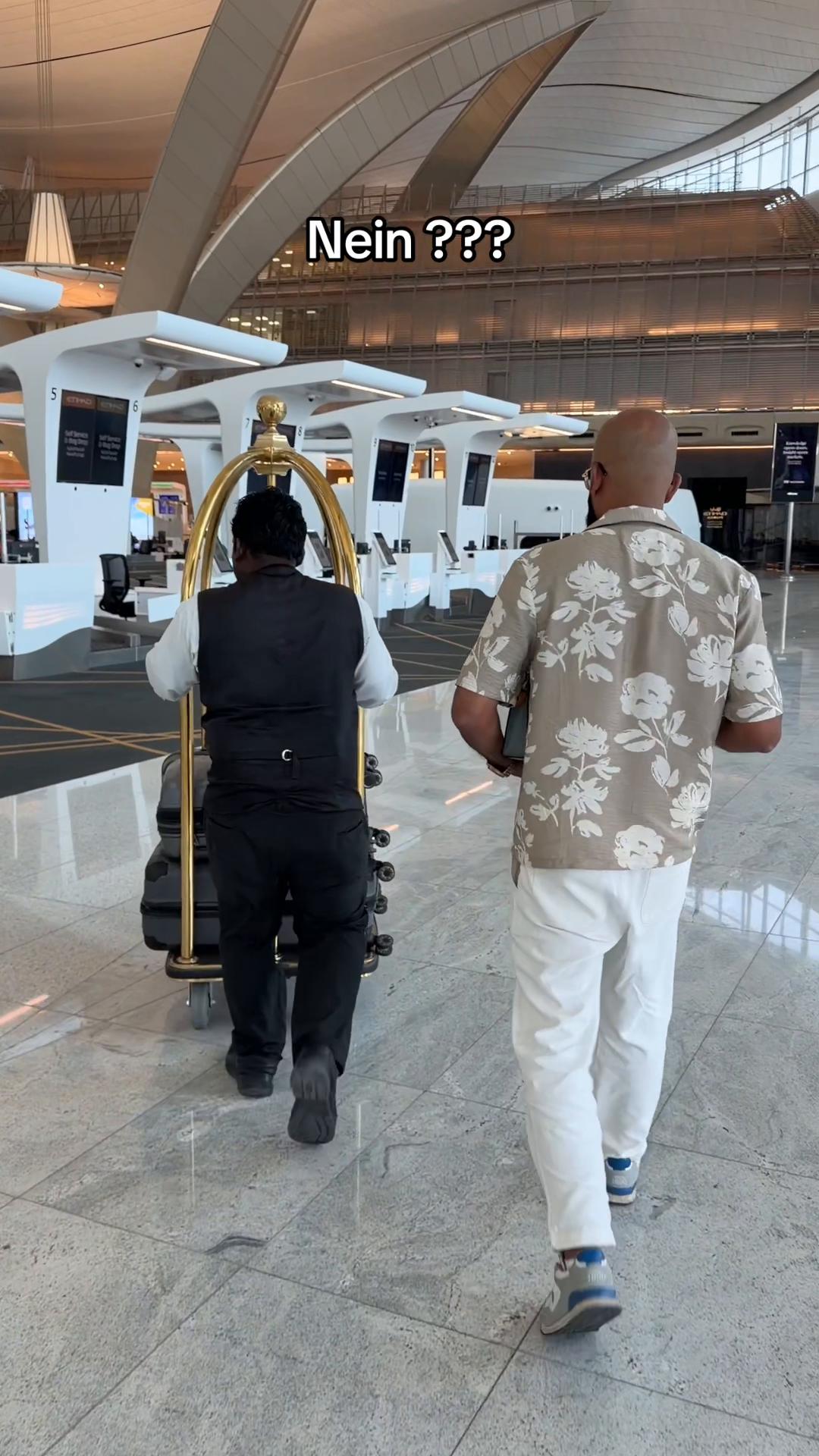 @AIRPORTGUYFFM