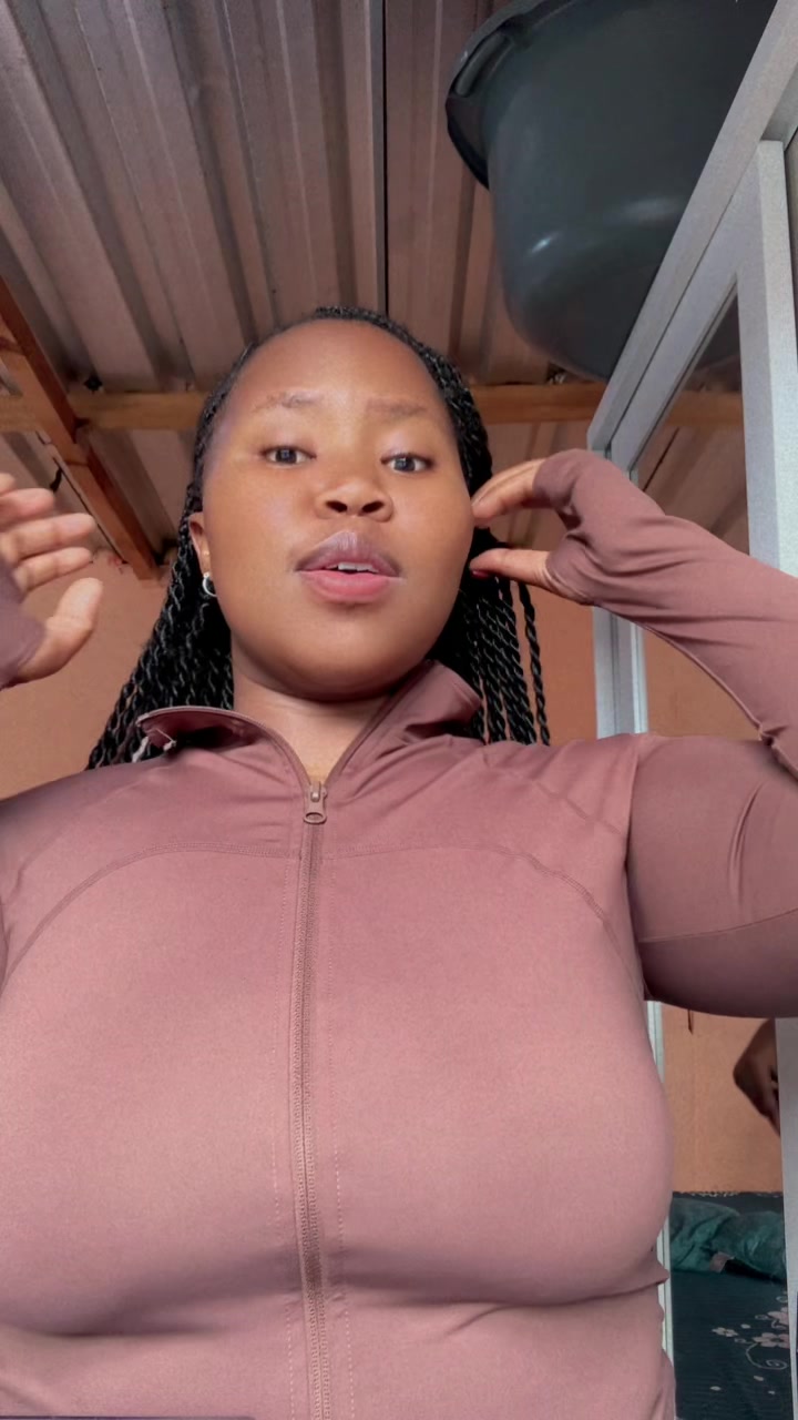 @Lisa Mbondi.