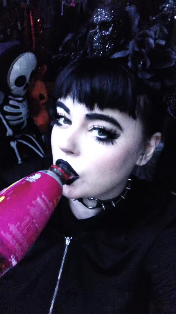 @🕷️𝕽𝖎𝖑𝖊𝖞 𝕮𝖔𝖚𝖙𝖚𝖗𝖊🖤