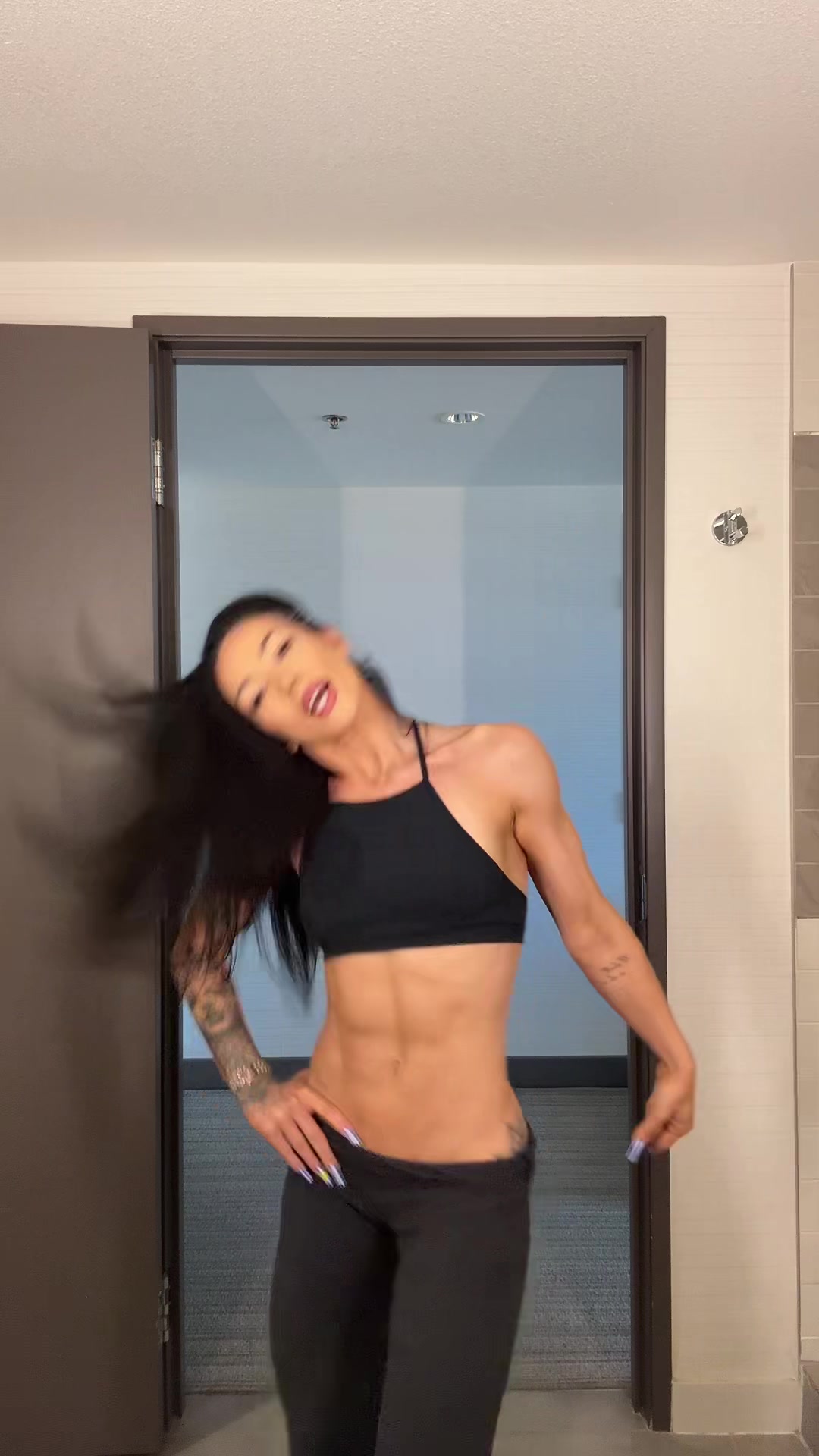 @klaudiaantos