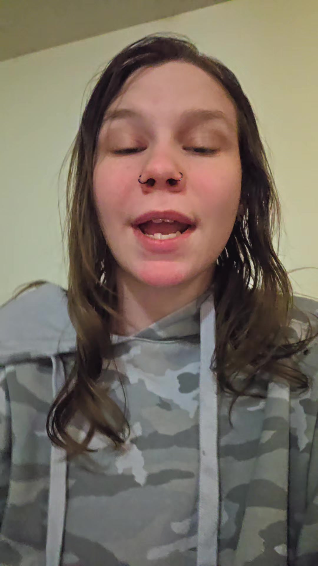 @RayneBow🖤🌈