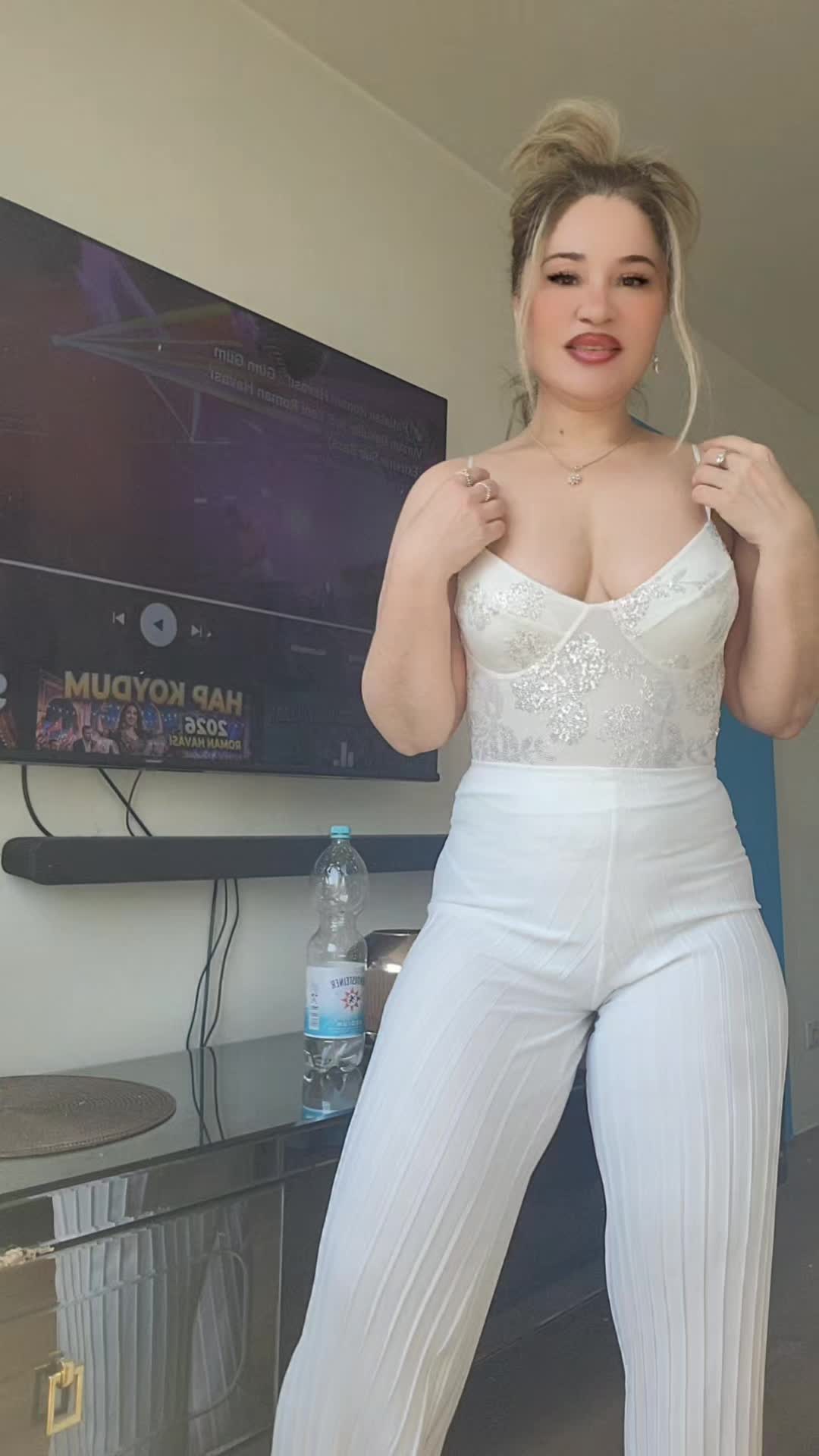 @aleynella.2025