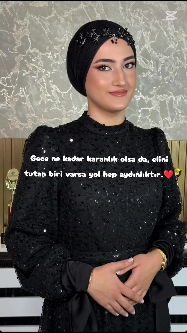 @𝓢𝓲𝓶𝓪 𝓝𝓾𝓻