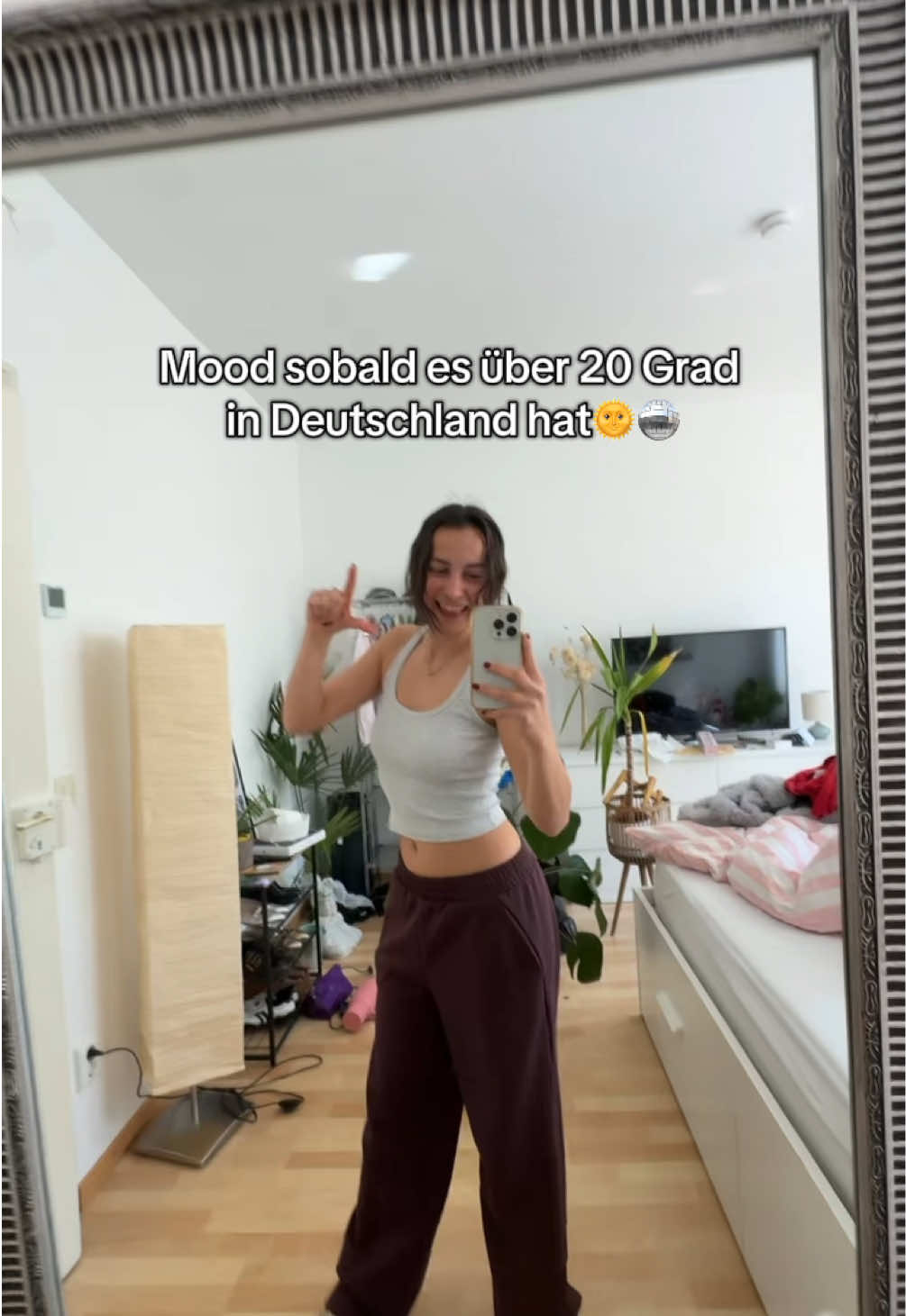 @leonieelinder