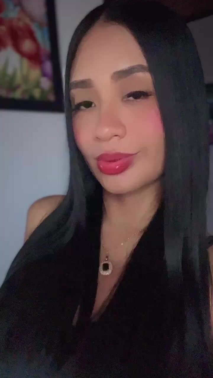@Danielaotero