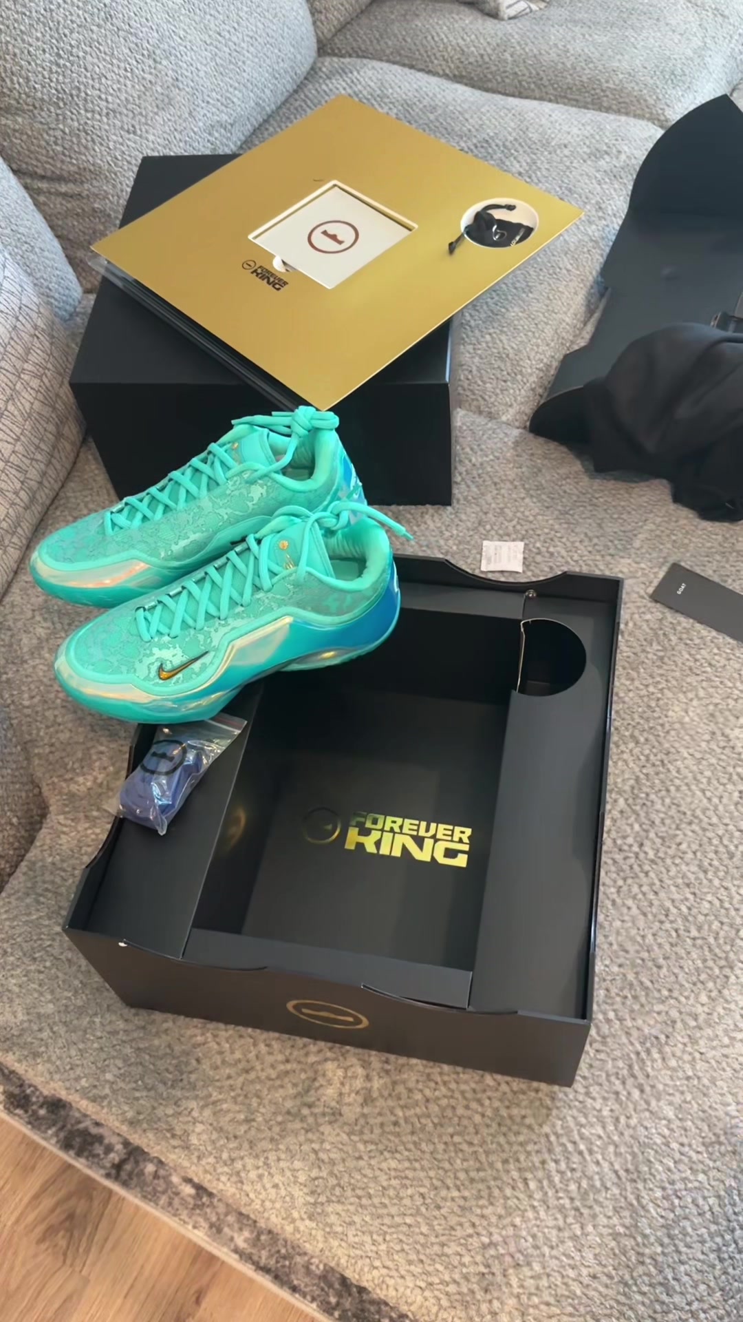 @kingc4__