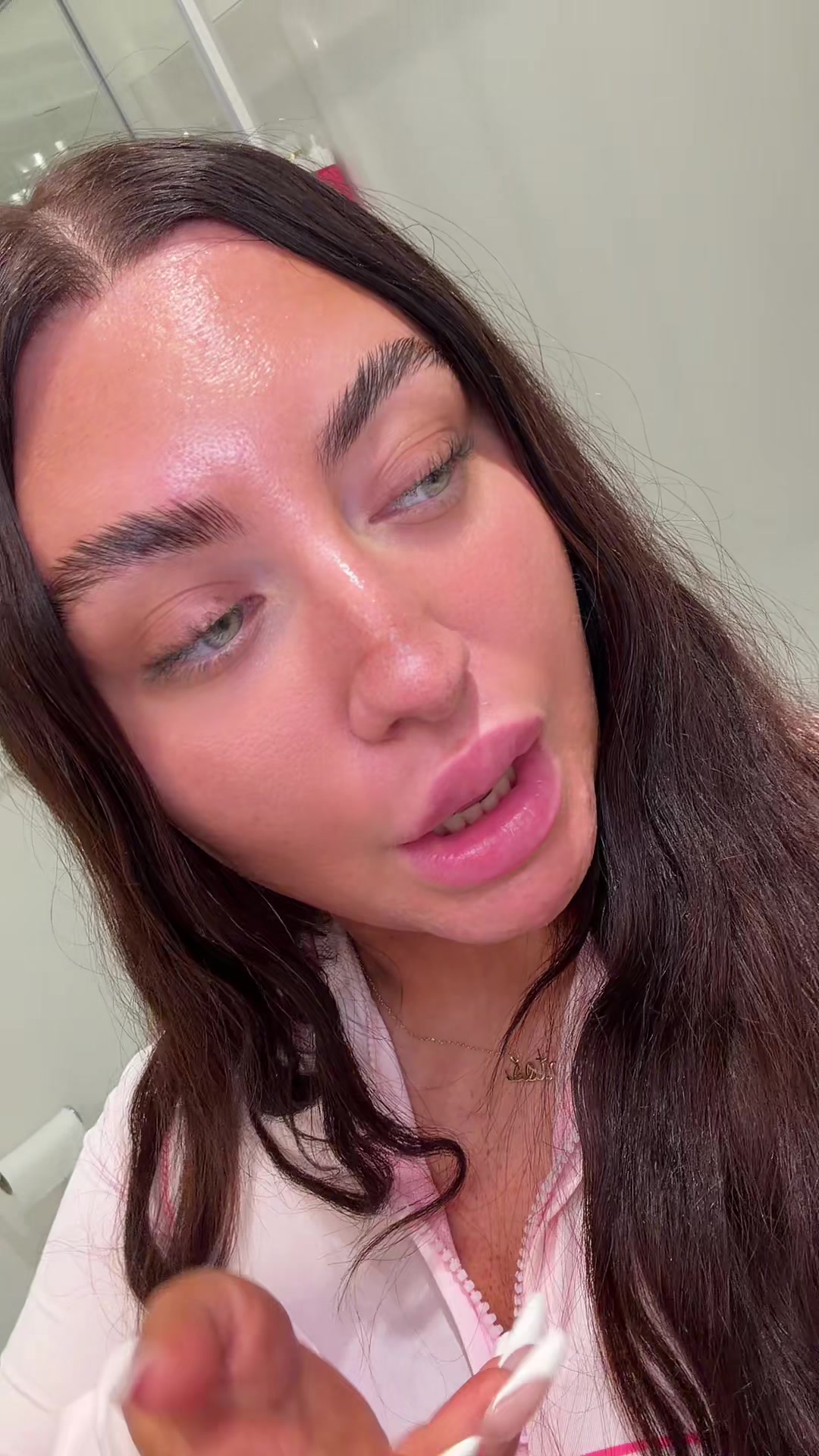 @Em🌶️