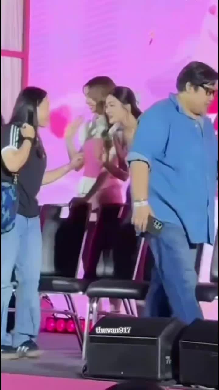 @Thu Vân