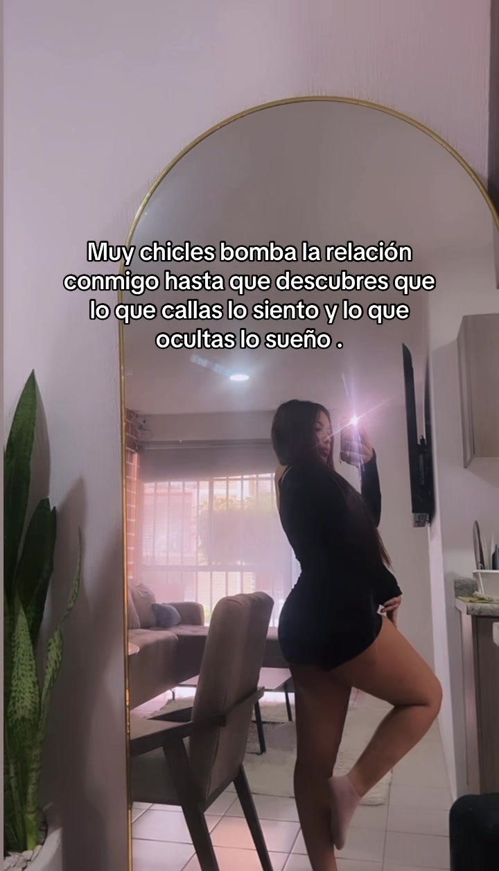 @Móny