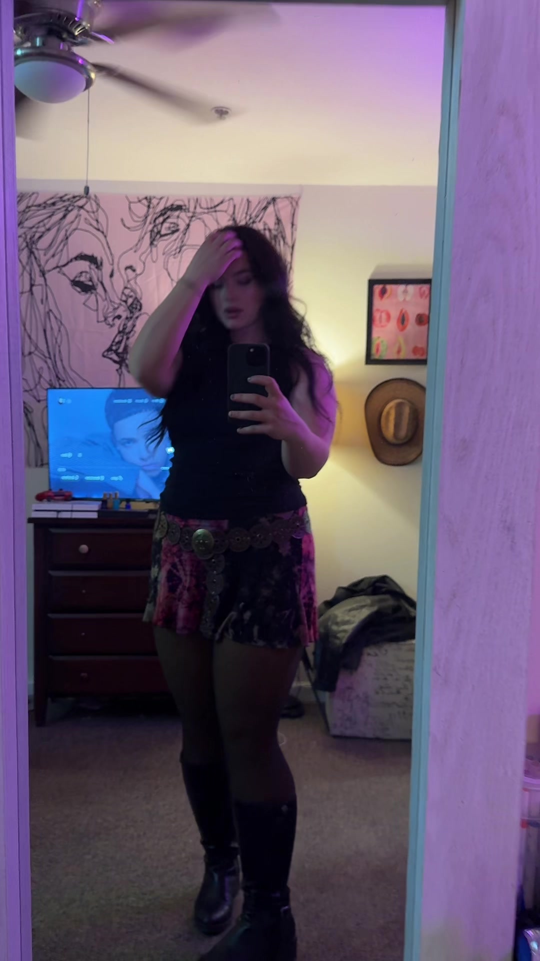 @mía