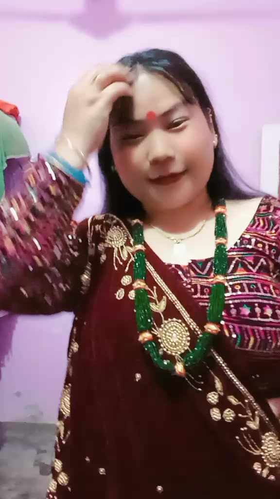 @टुटेको मन सानु गुरुङ