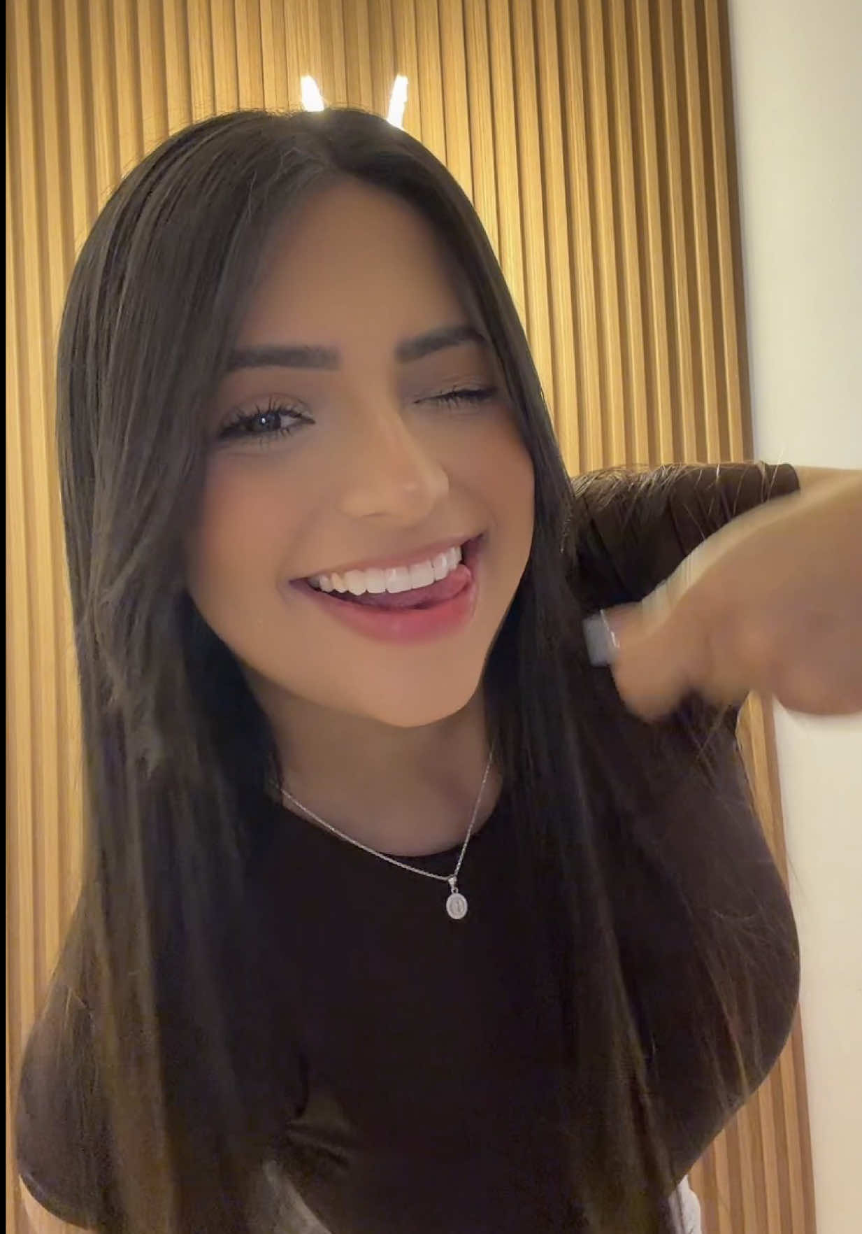 @Ana🦋