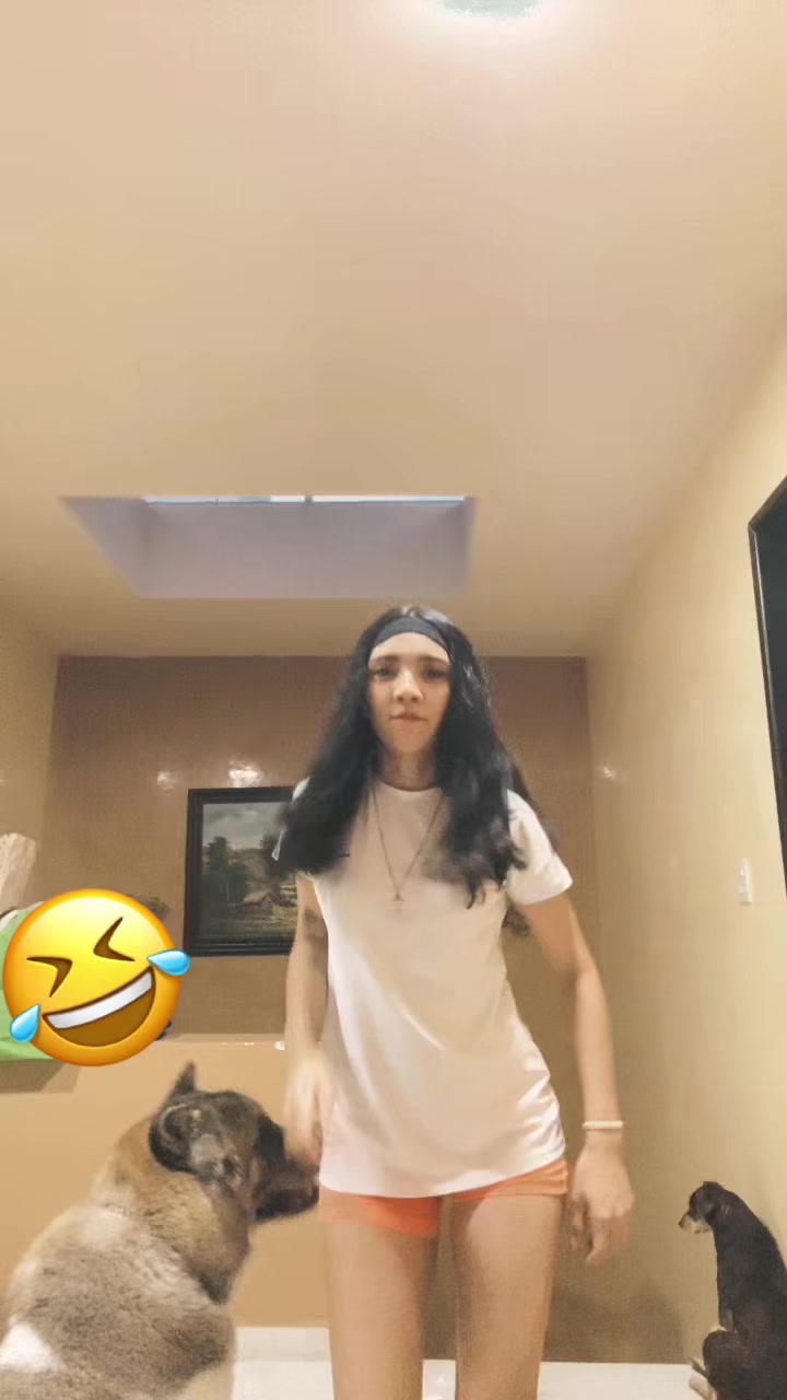 @Valeria valencia