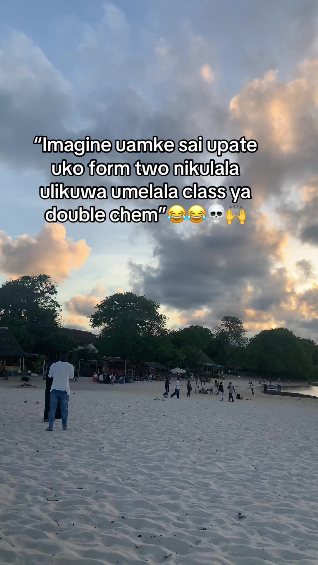 @_𝔪𝔦d𝔞v𝔦&trade;😶&zwj;🌫️