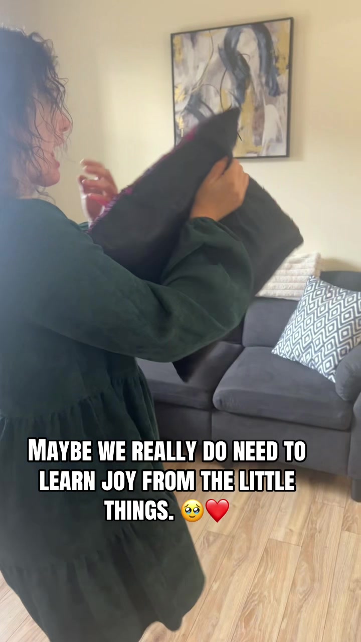 @Hotmomvibes