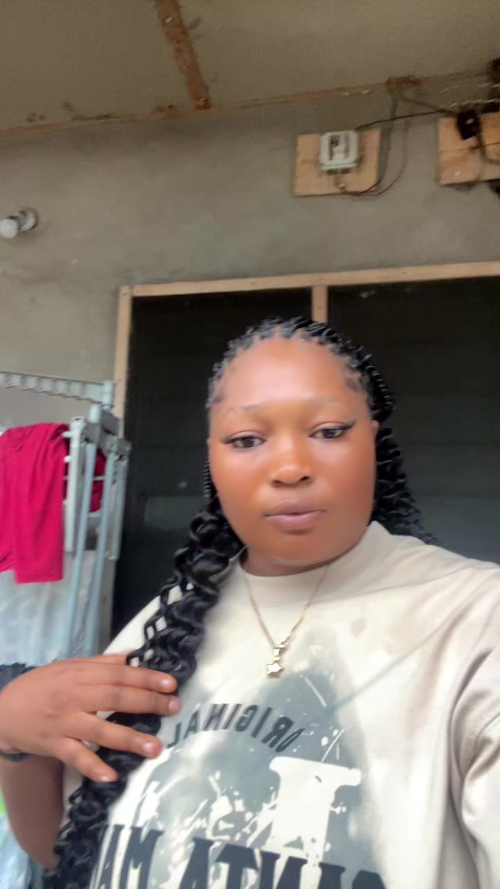 @HANNAH 💜❤️🤍
