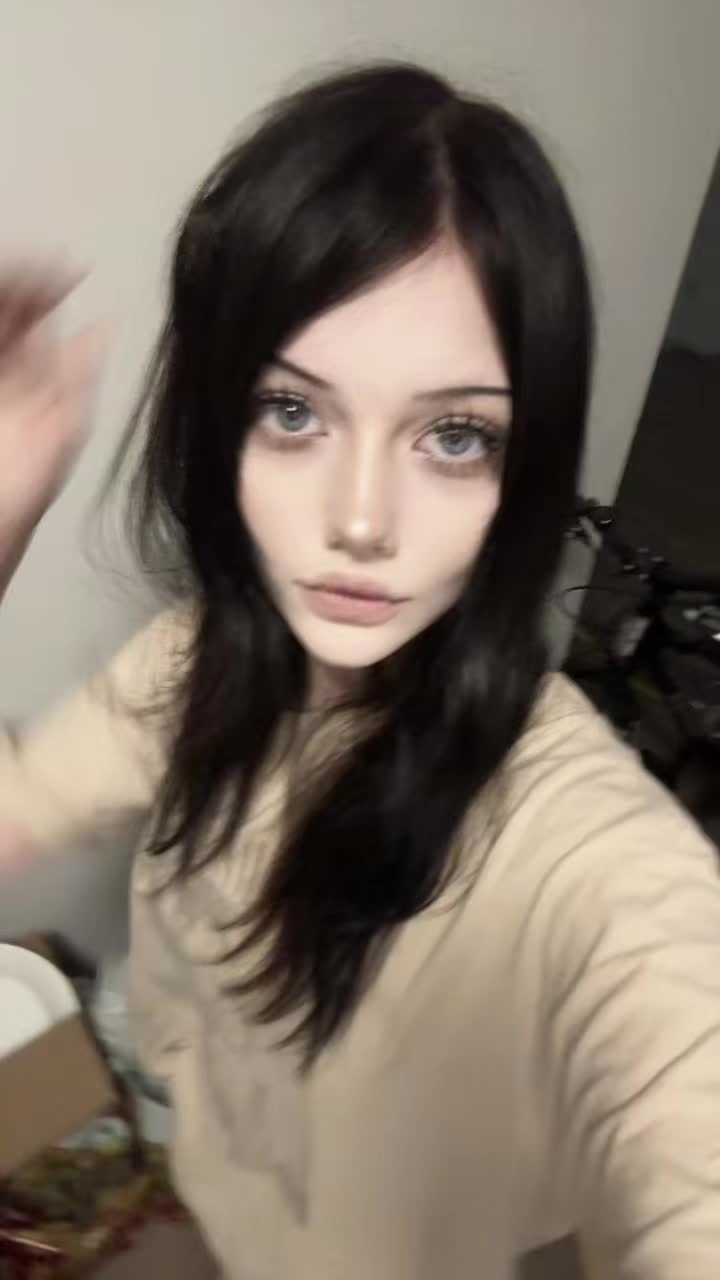 @🧛🏻♀️