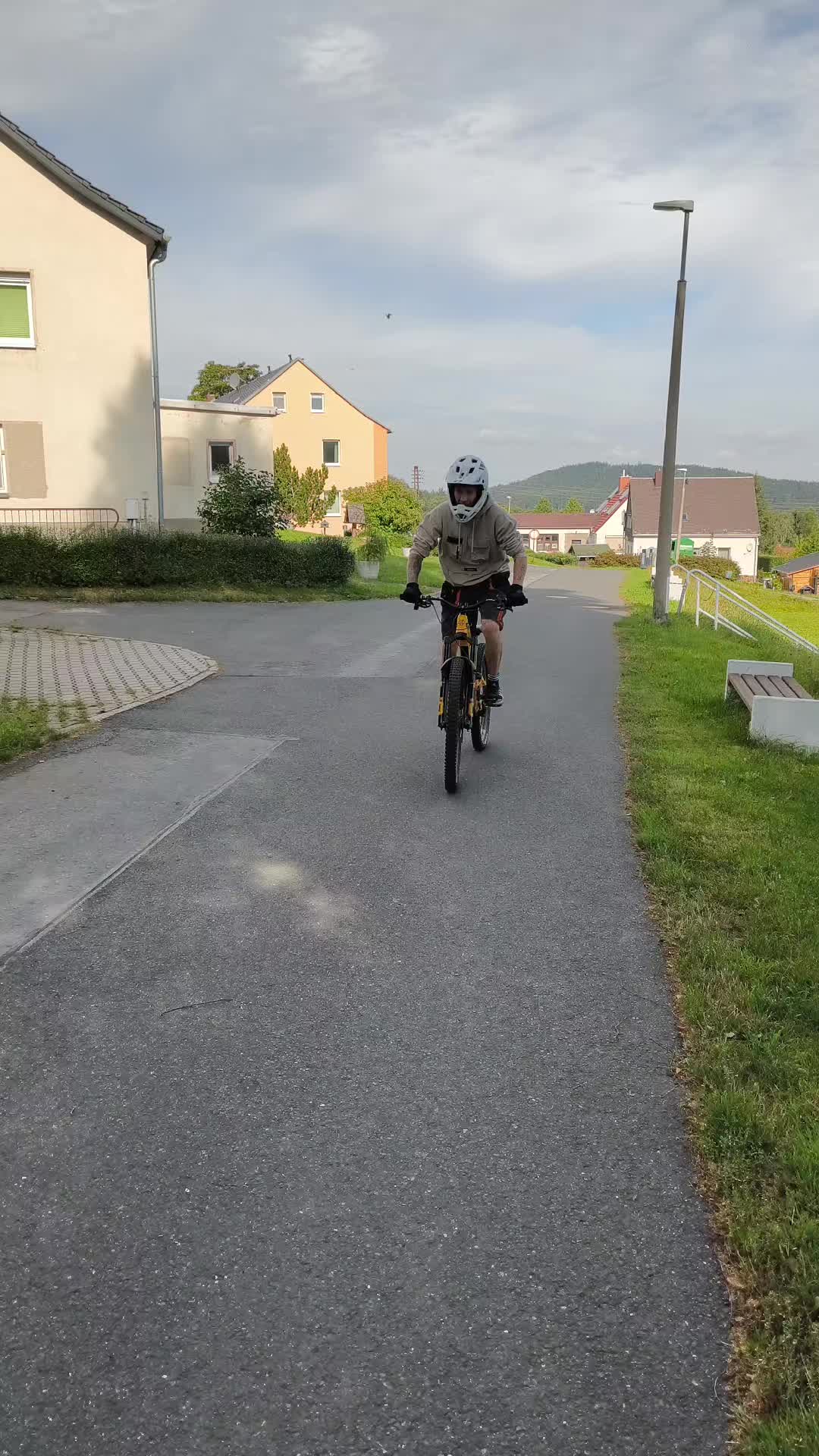 @Ossi uff'm Bike 🚵