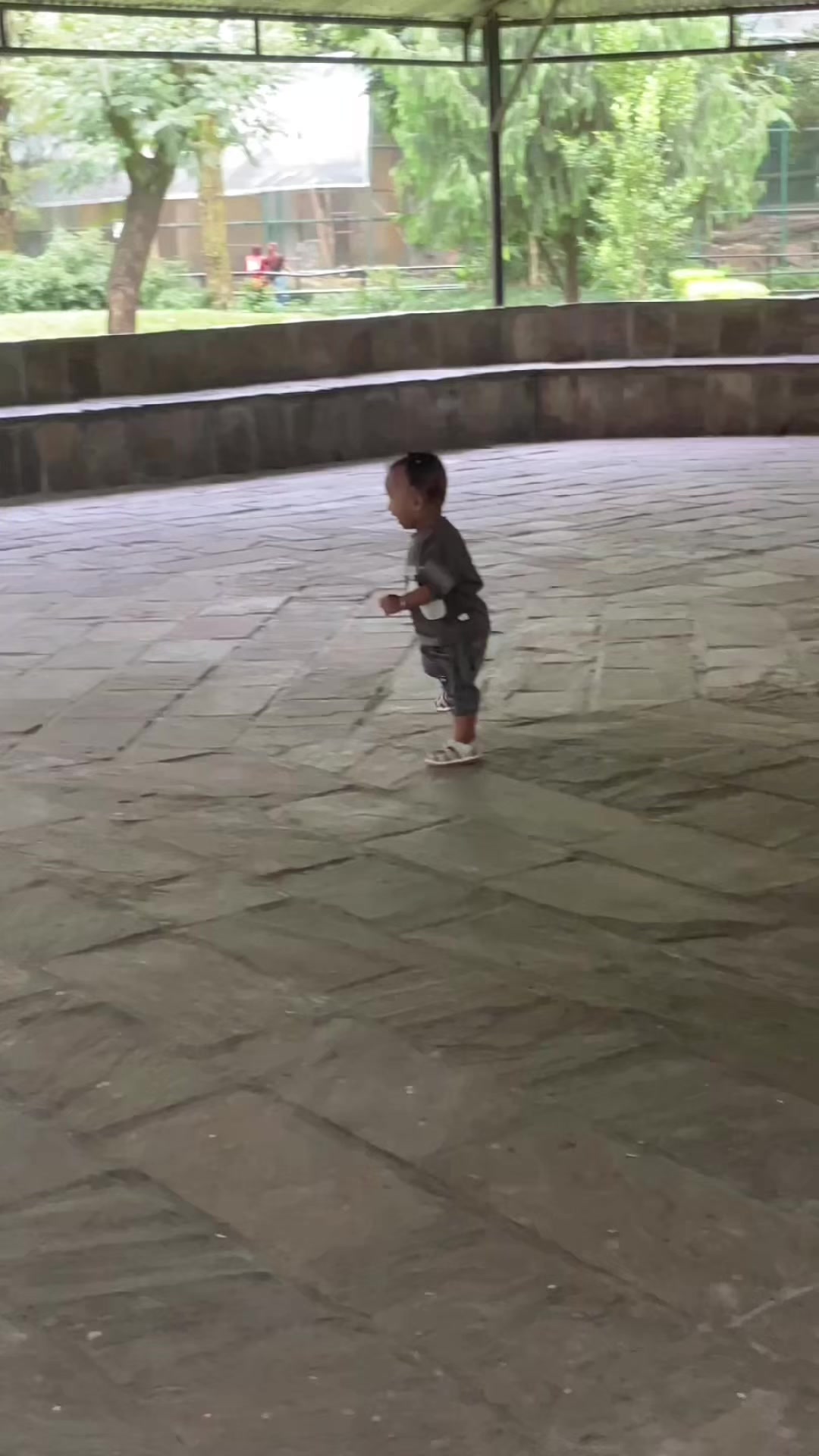 @Ayushu🤪