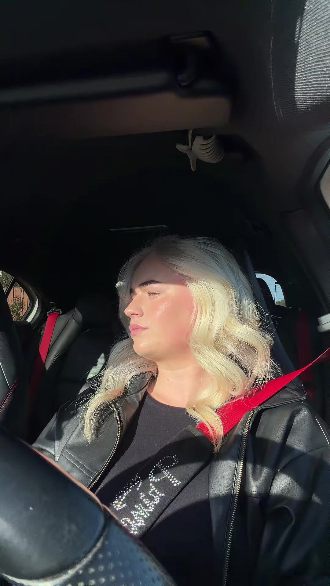 @Evasfanpage