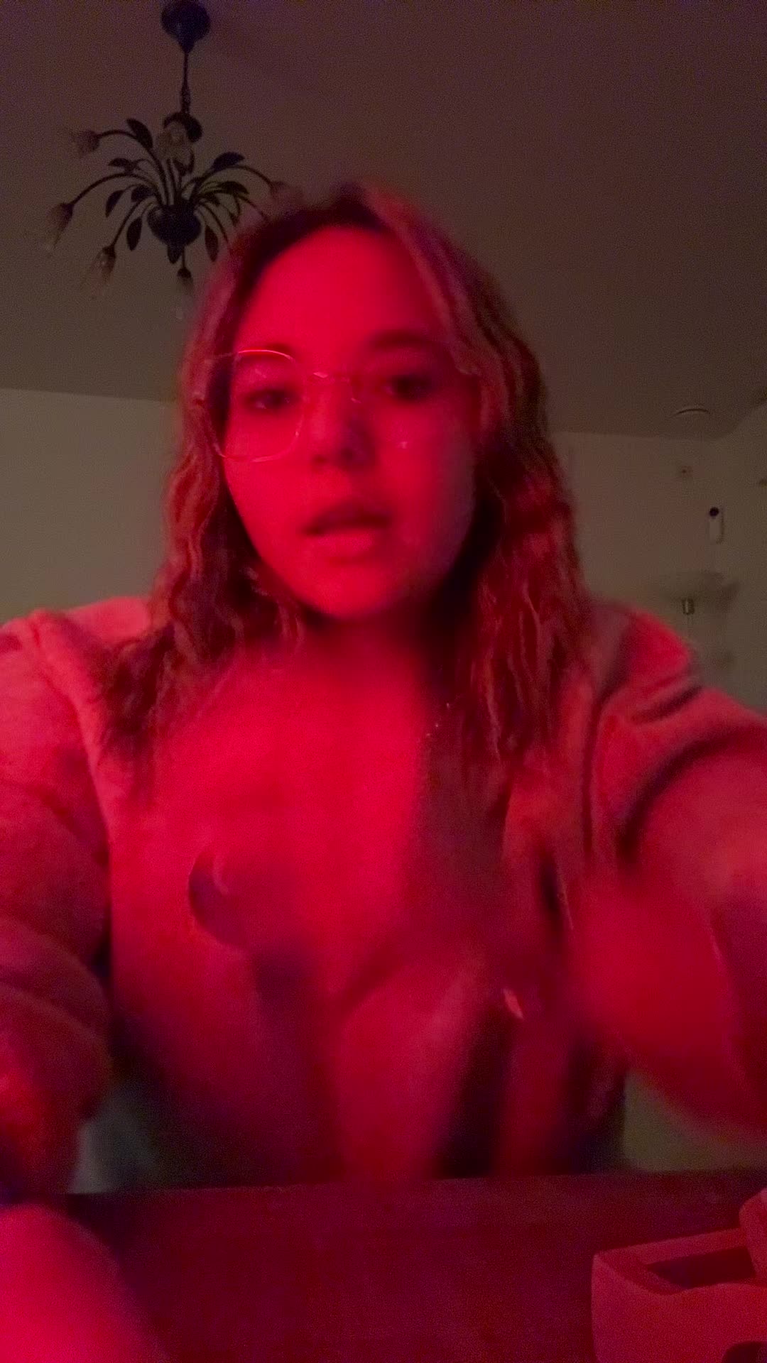 @😱