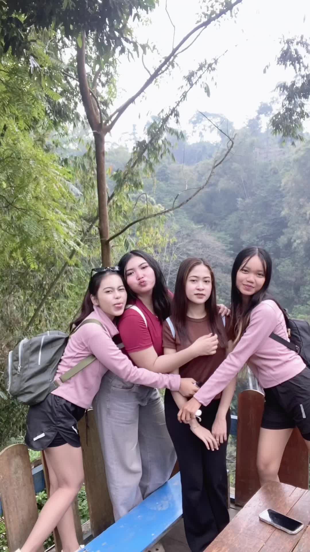 @Lili