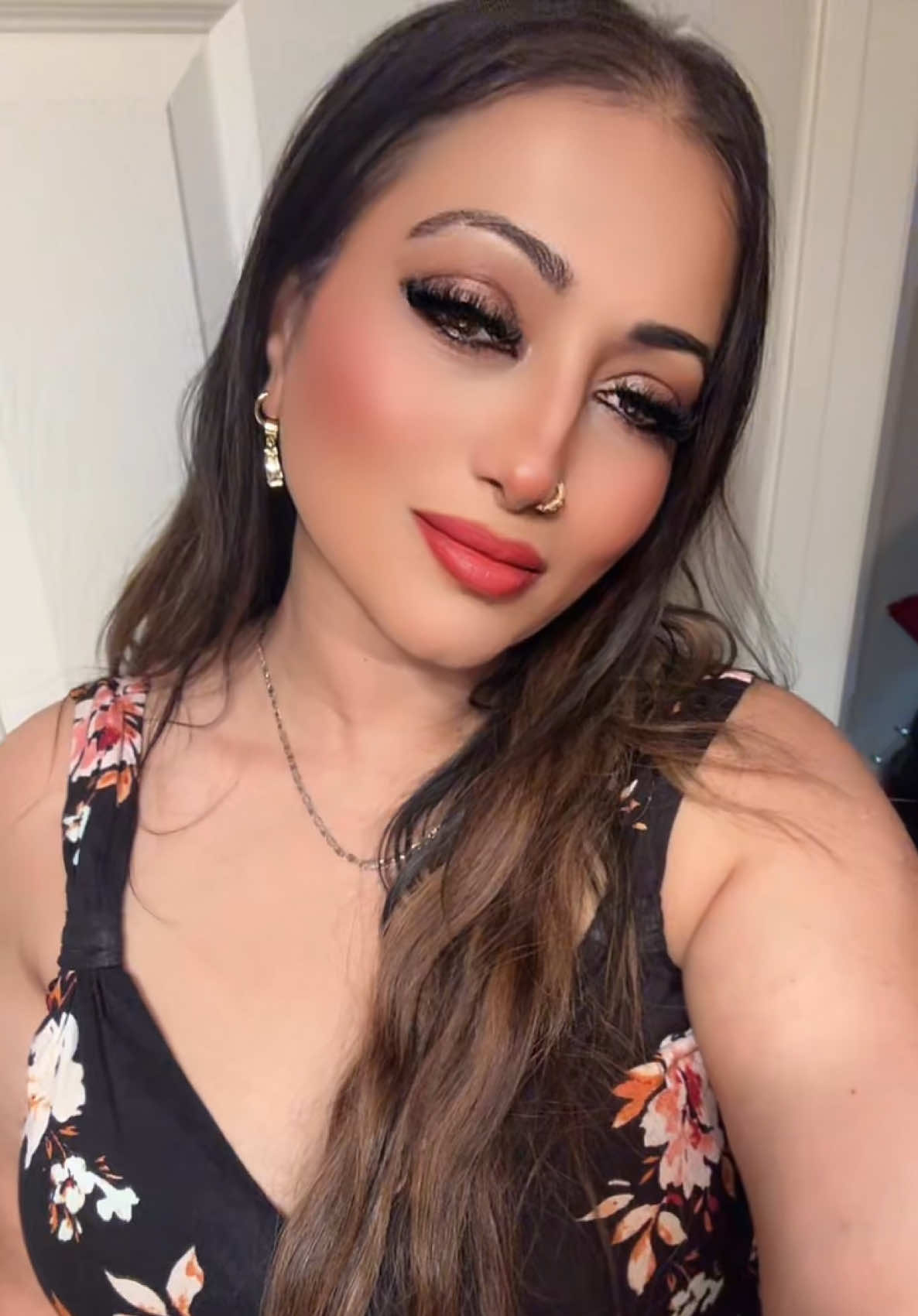 @AsliSona