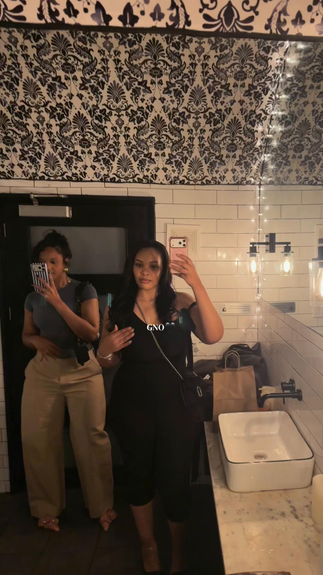 @reesey.