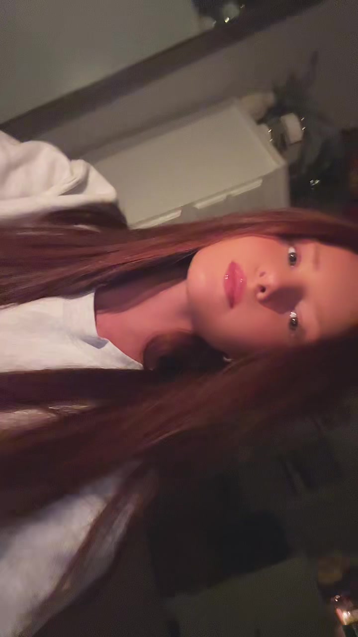 @Chloe