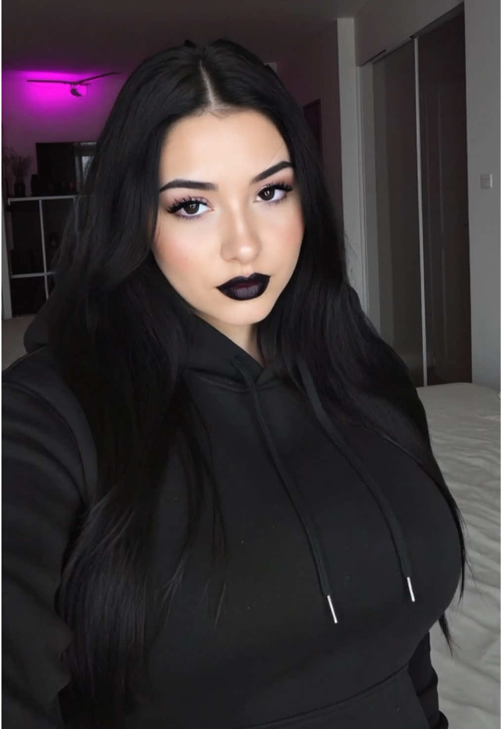 @RainyGraves