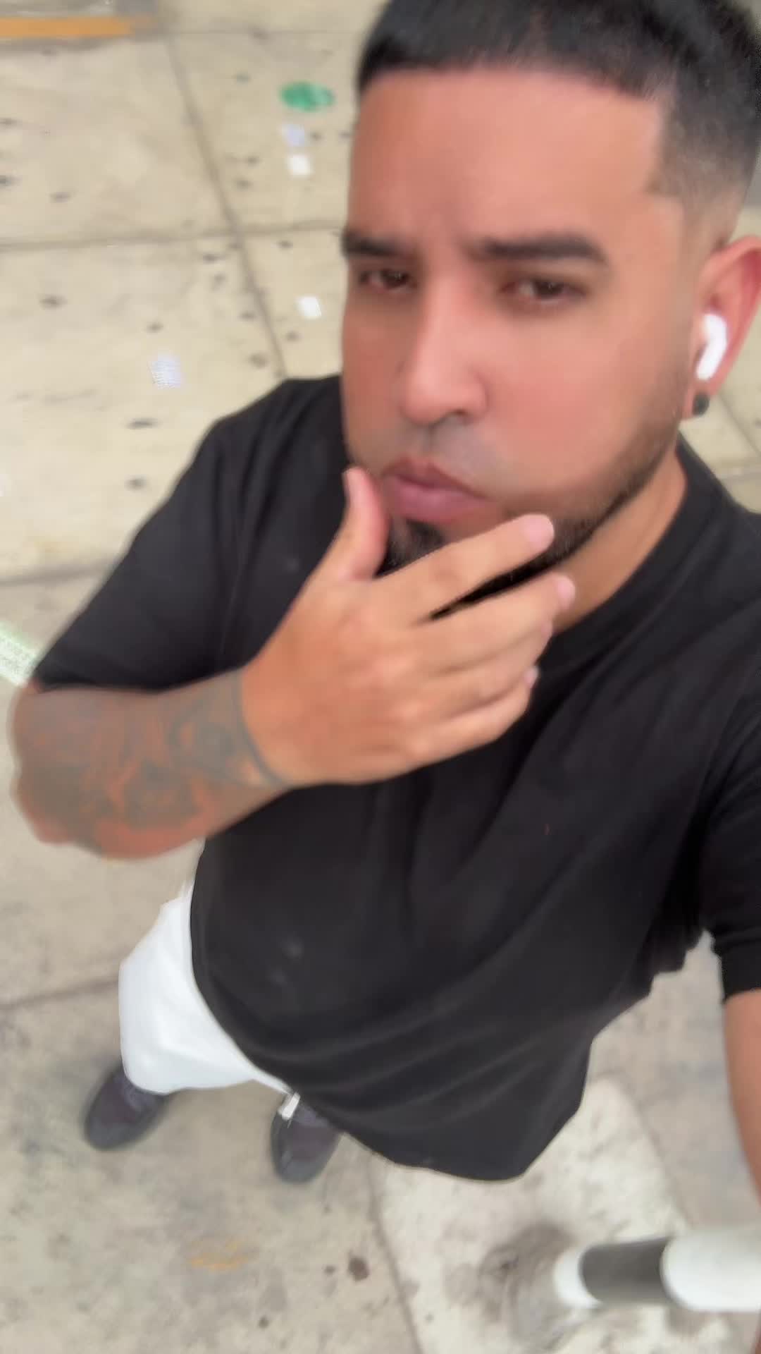@douglas_hernandez1