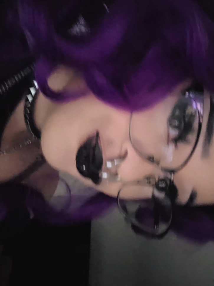 @𝖈𝖍𝖗𝖎𝖘𝖙𝖊𝖑