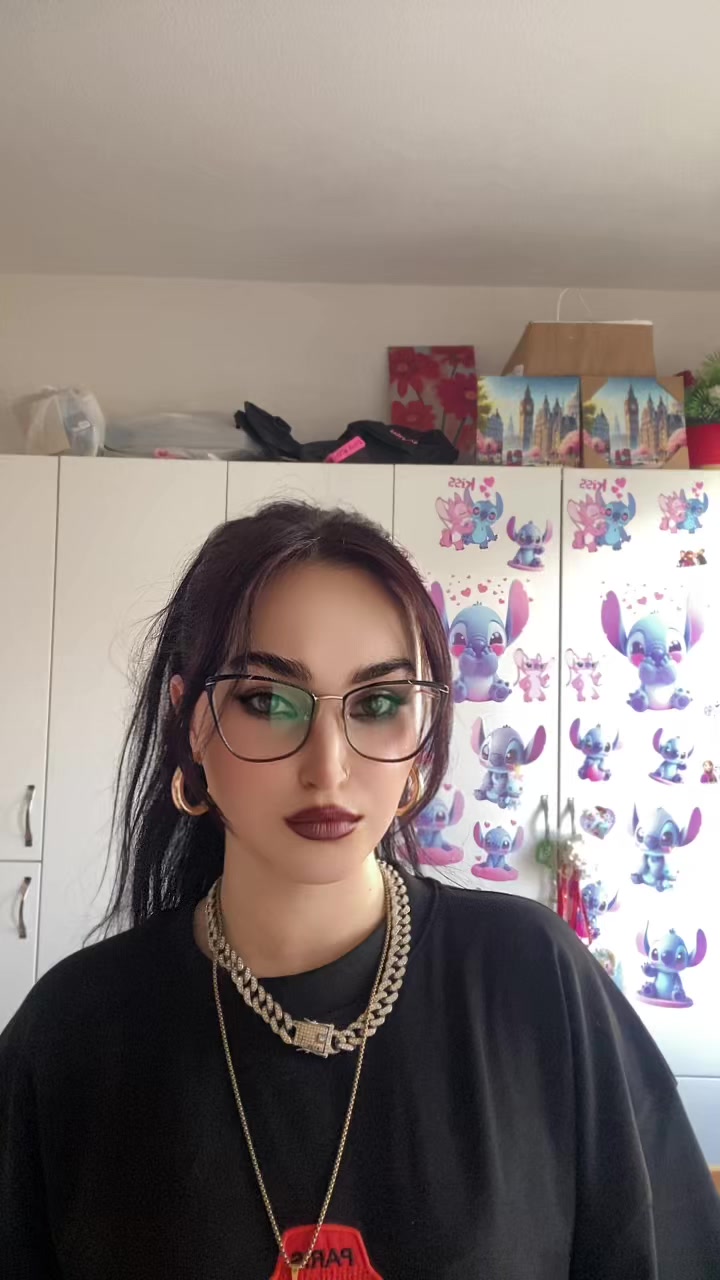 @Fjolla🍯
