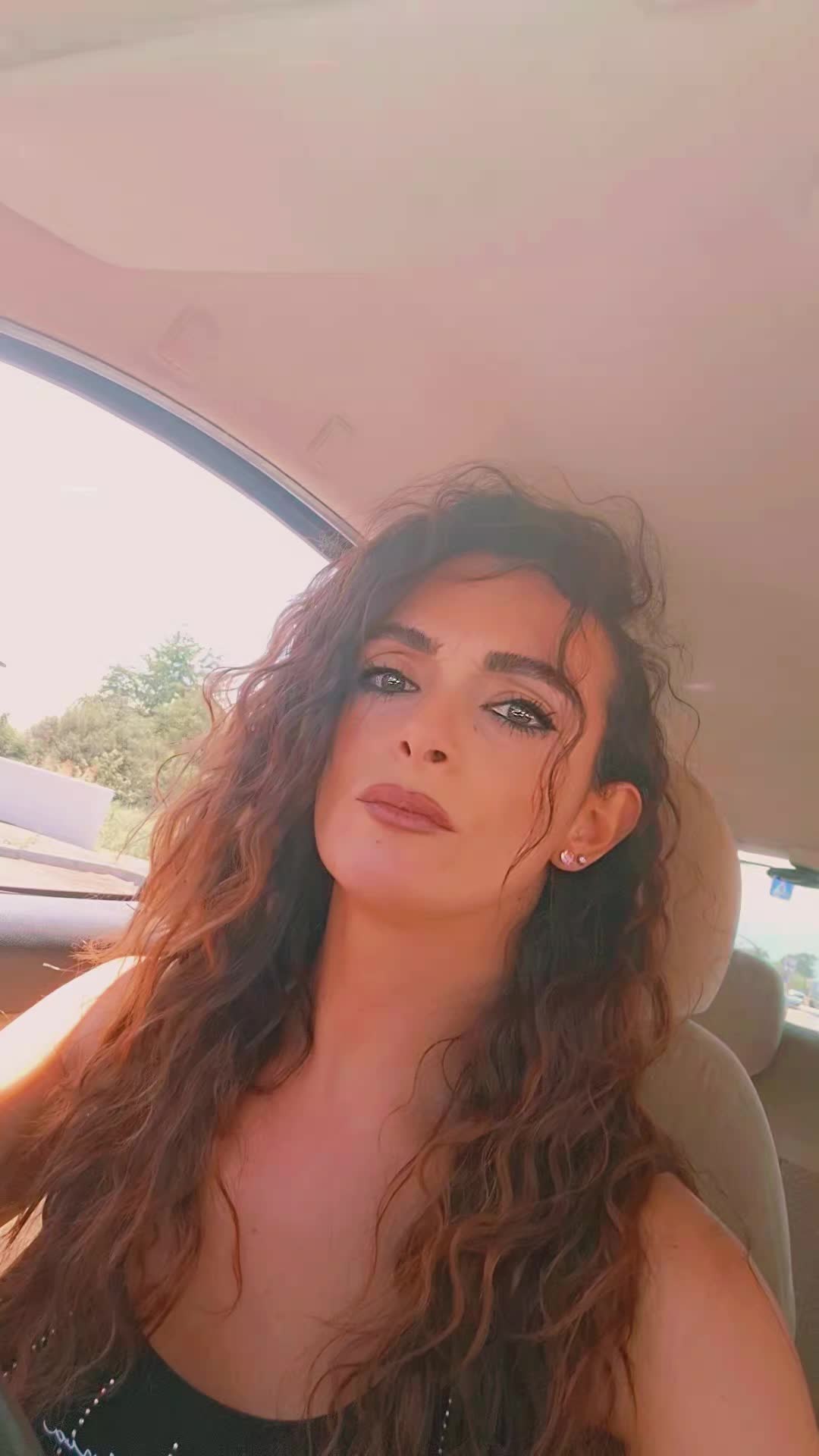 @Delorellis