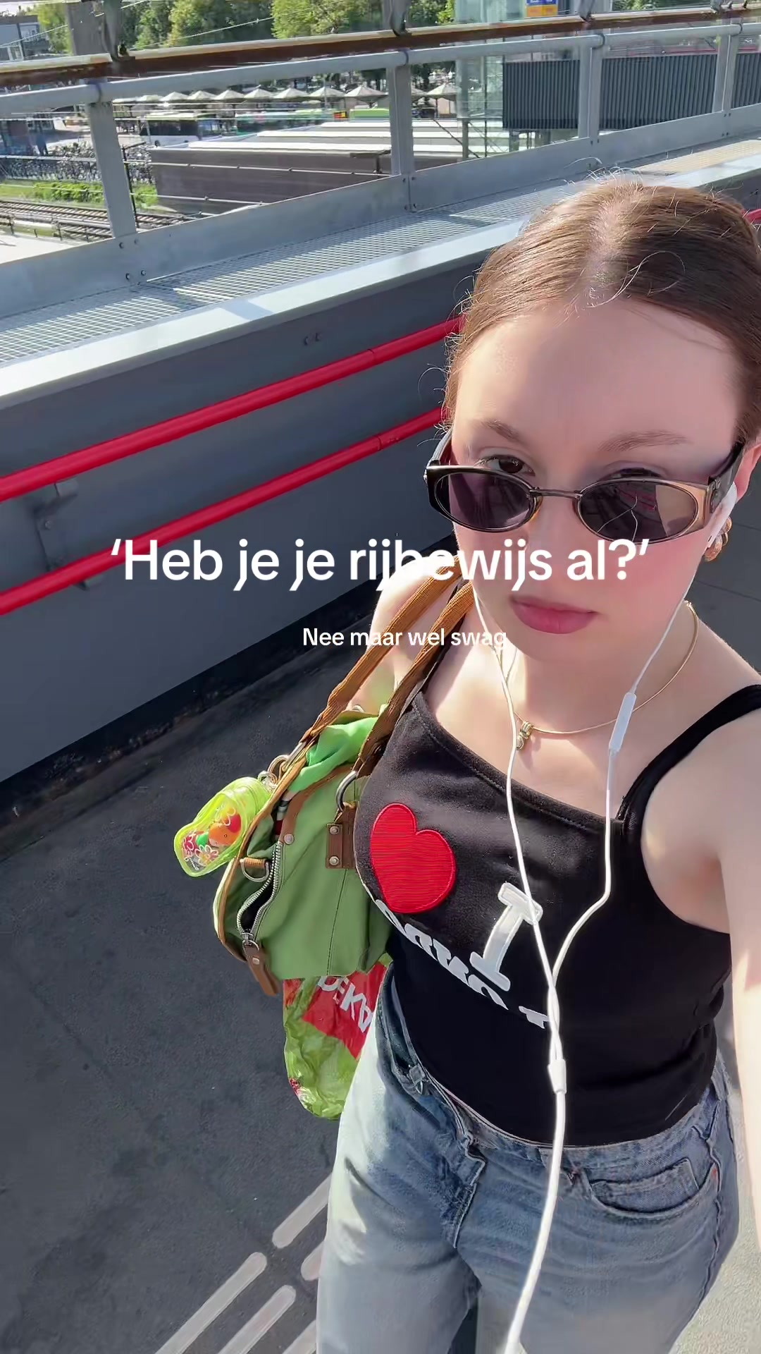 @Alicia🐞🧶