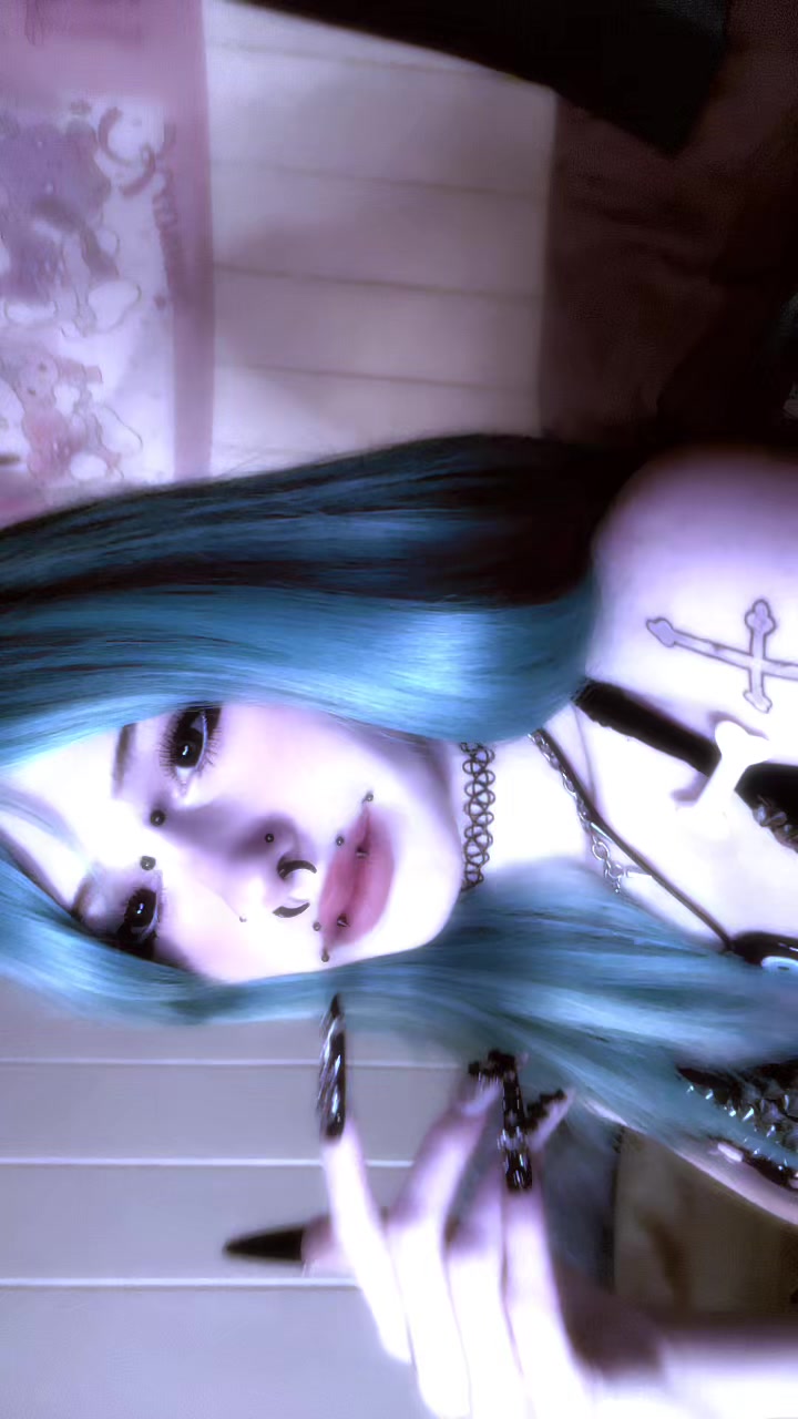 @deadgothlia