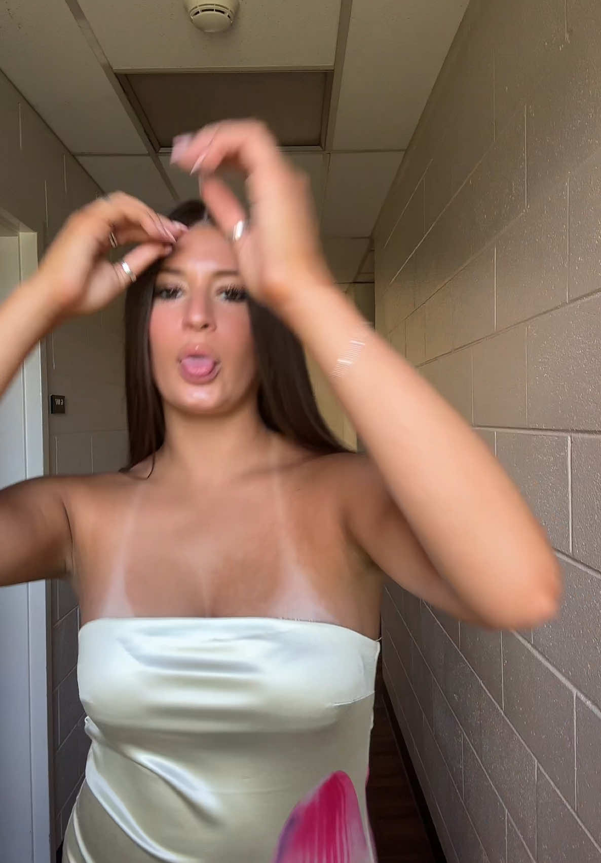 @alexweisel_