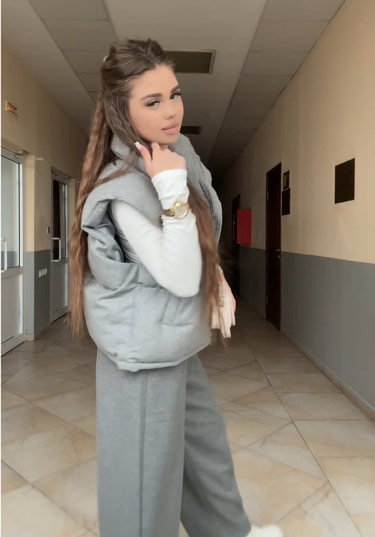 @𝐀𝐫𝐢🤍
