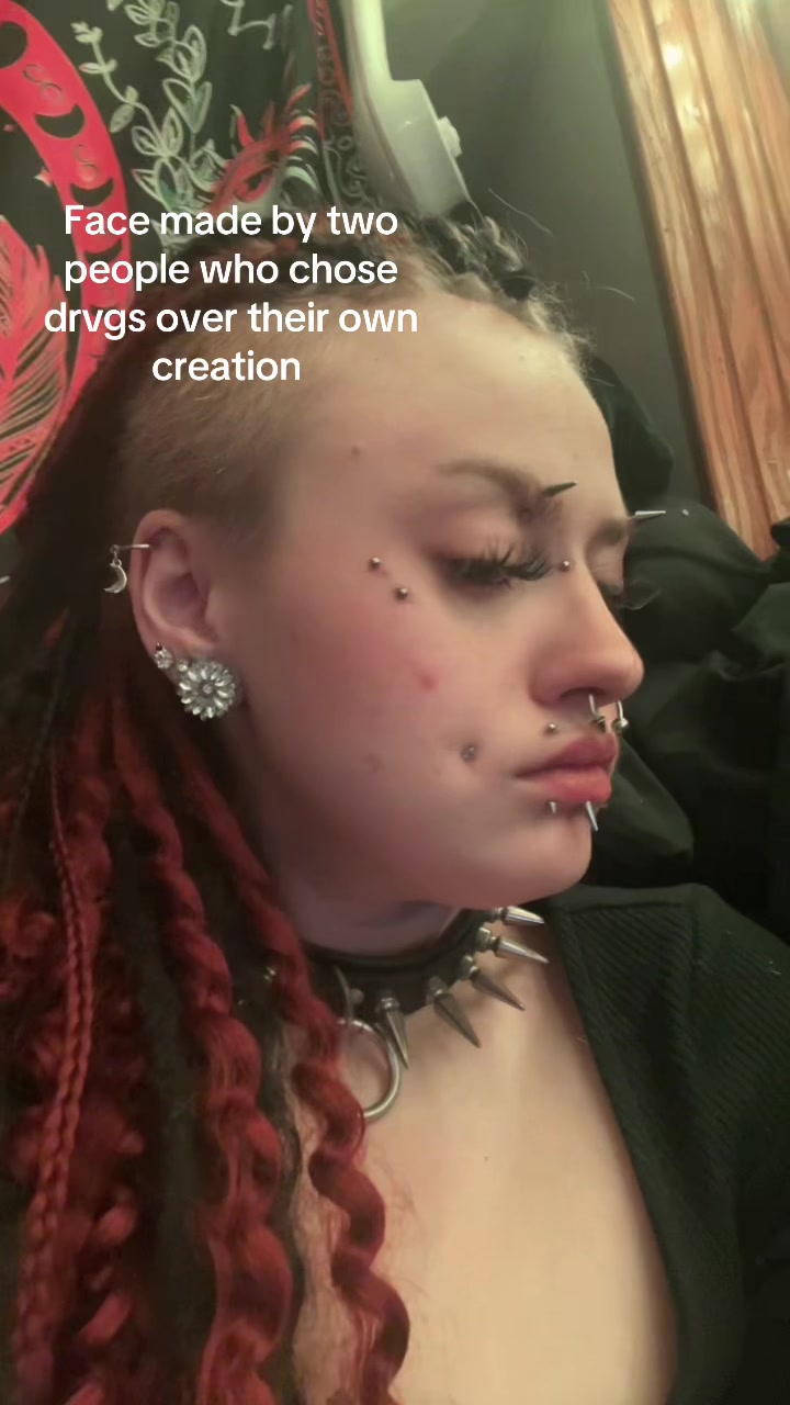 @Living.Dead.Girl.Chaos
