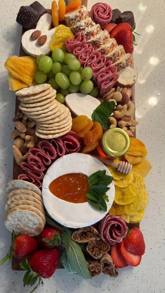@theboardcharcuterie