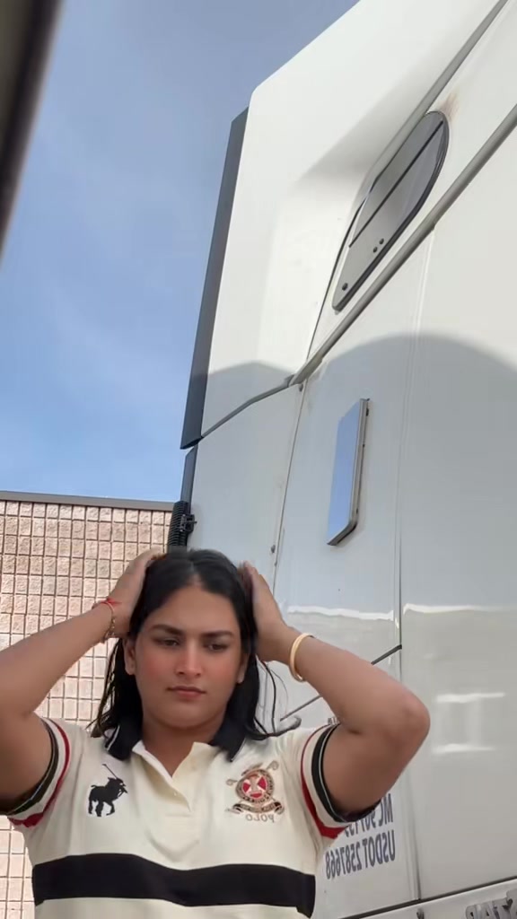 @Officialjeeti