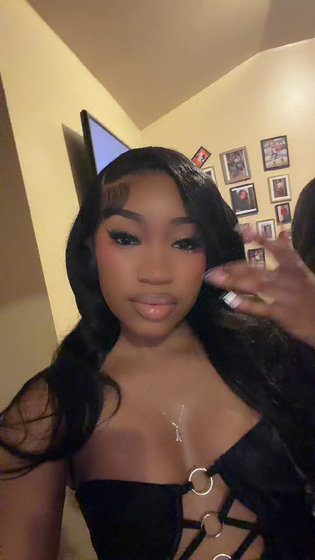 @kamya🎀