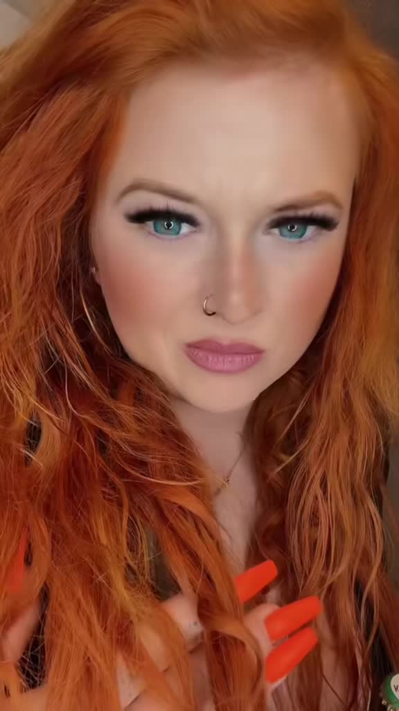 @Fynixia 🦊Fuchsi🦊
